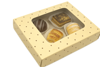 Dárková svatební  krabička s puntíkem 18x15x3,7 cm