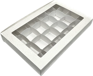 Krabička na pralinky s mřížkou a průhledným okénkem- bílá kůže 24x16x3 cm