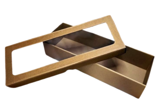 Papírová krabička s průhledným okénkem  39x13x8 cm