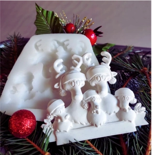 Silikonová forma "Vánoční rodinka II." 10x9 cm